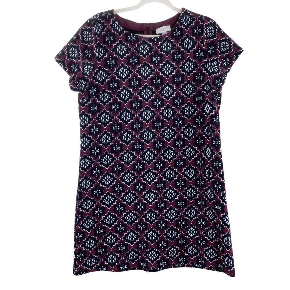 Loft Burgundy+Navy Jacquard Shift Mini Dress In Size Large‎